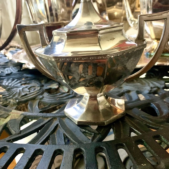 Serving set - Picture 4 of 10